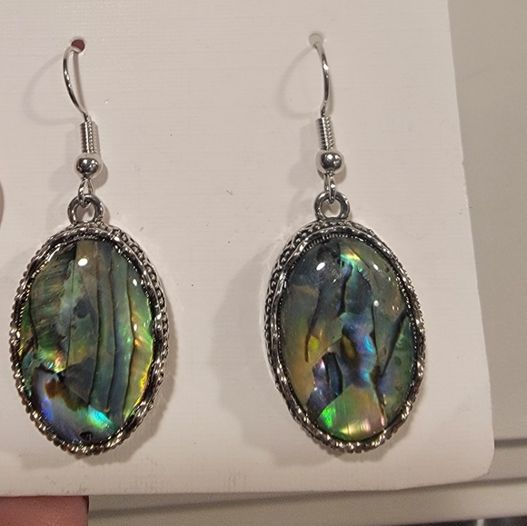 Abalone Style Jewerly Set - Picture 3 of 14